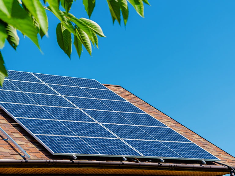 California may cut rooftop solar incentives as market booms
