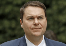 CA Democrats Advance “Stop Nick Shirley Act” to Criminalize Investigative Journalism