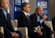 Hilton y Becerra lideran nueva encuesta para gobernador de California. Steyer va detrás, pero no está fuera