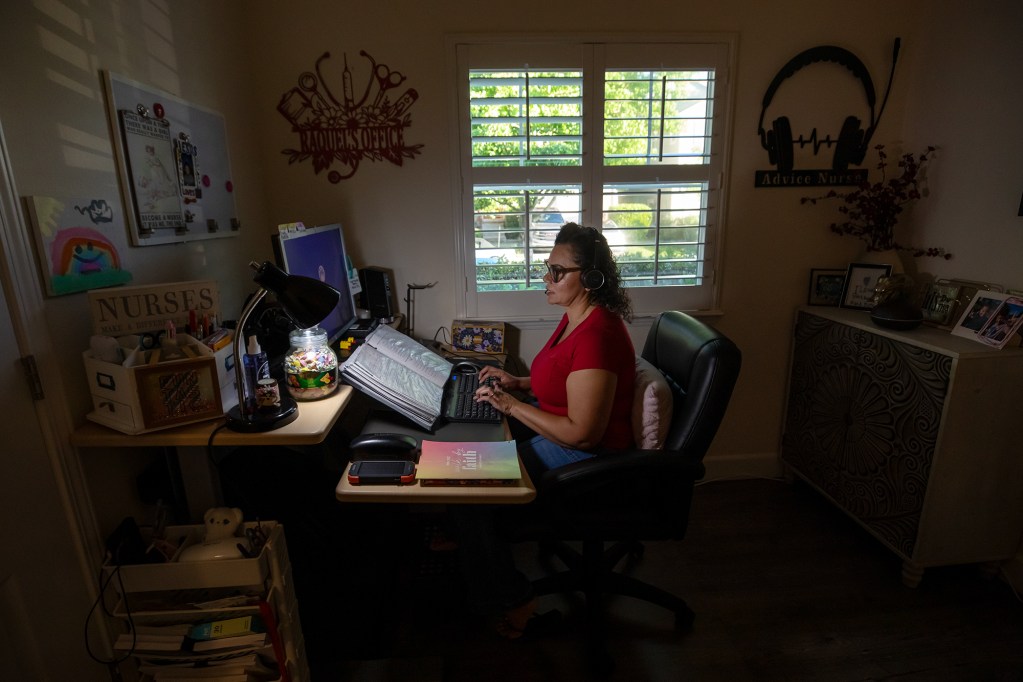 Kaiser nurses say technology is making their jobs — and patient care — worse