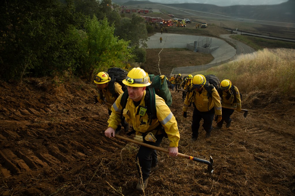 Lawmakers vote to let first responders retire earlier and with more money. Will Newsom sign on?