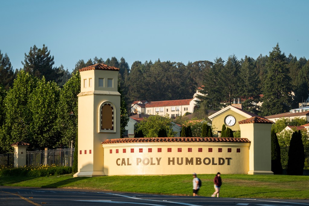 Trump cuts to these college outreach programs are hurting rural California students