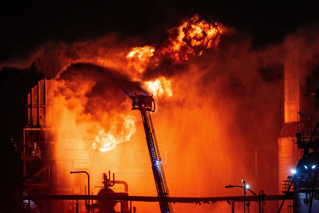 Lawmakers Push to Protect Refinery Safety Rules Following Explosions