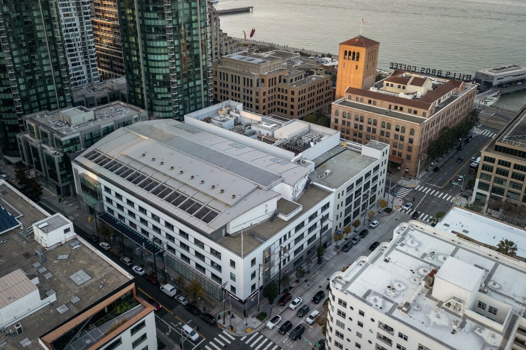 Newsom Rejected a Data Center Water Bill Last Year — Will He Approve It This Time? Newsom vetoed a data center water bill last year. Will he sign it this time?