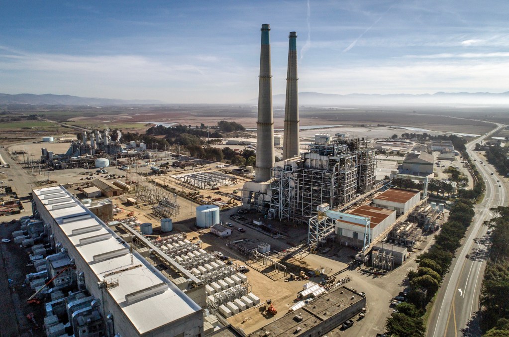 Moss Landing battery storage fire flares up again, raising new safety fears in California